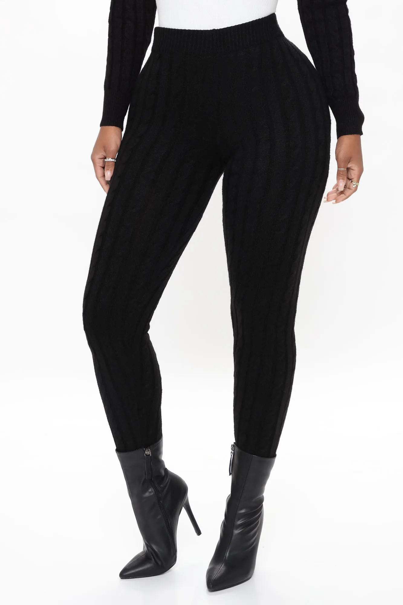 Alessandra Cable Knit Leggings - Black