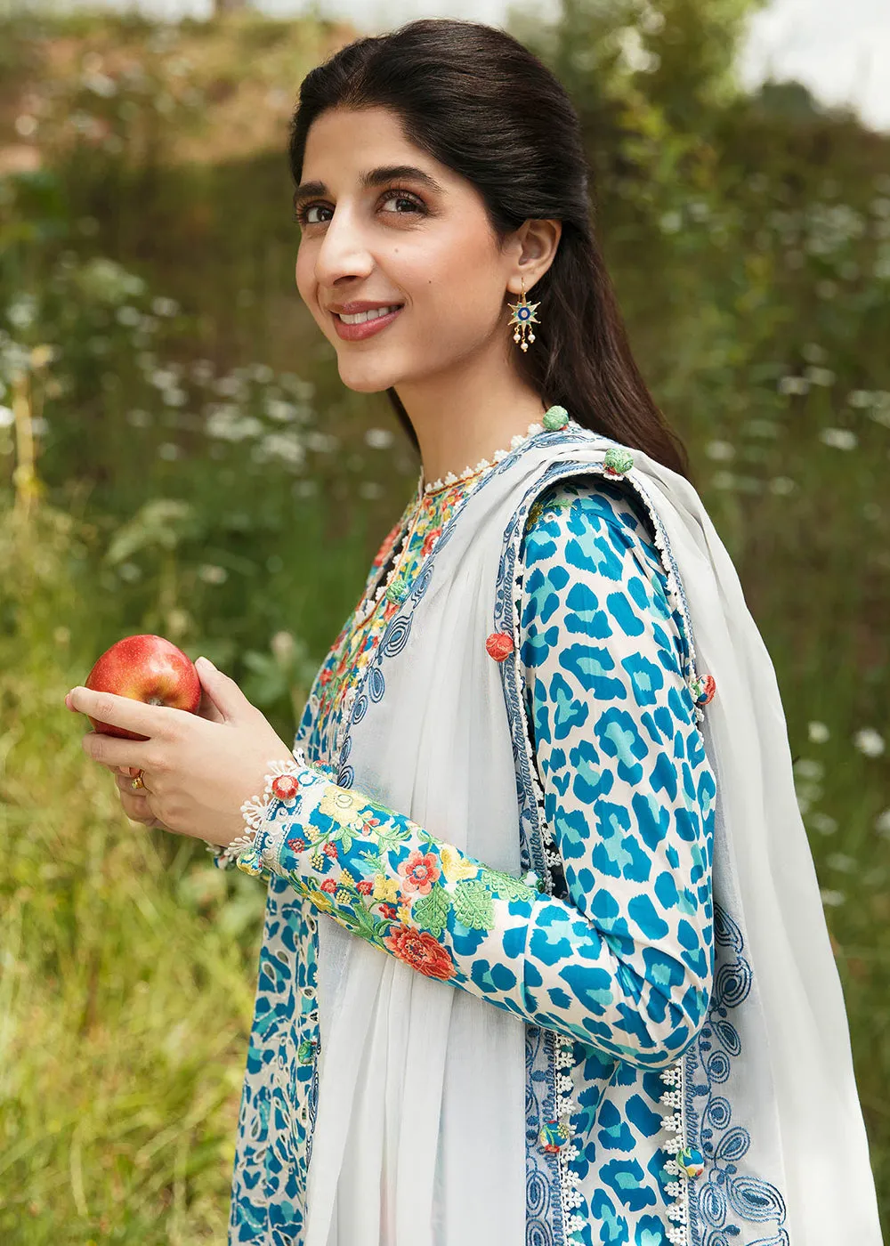 Blue Luxury Lawn Suit | Zaha | Festive Lawn '23 | SELIN - ZF23-08