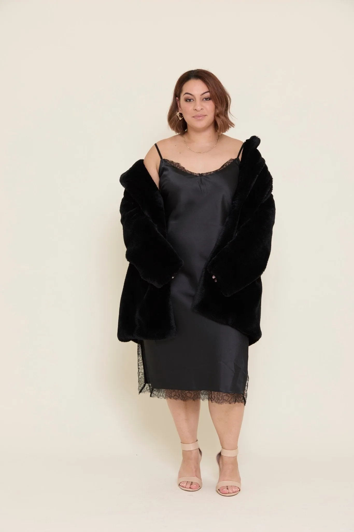 Carly Faux Fur Coat - Size 18