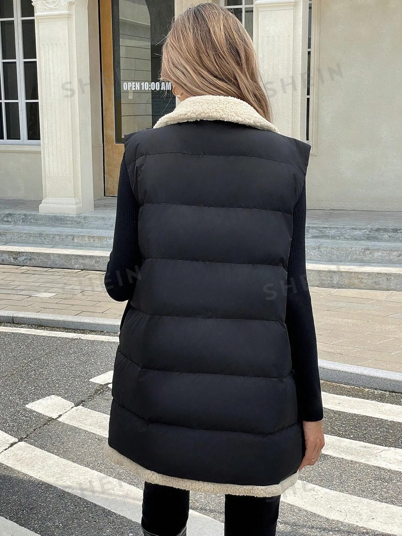 Frenchy Women Color Block Front Button Placket Sleeveless Pockets Casual Padded Coat Fashionable Casual Geometric Quilted Long Sleeve Jacket With Pockets