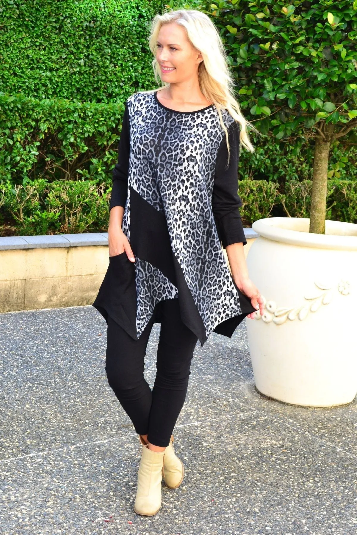 Leanne Leopard Print Fleece Tunic Top