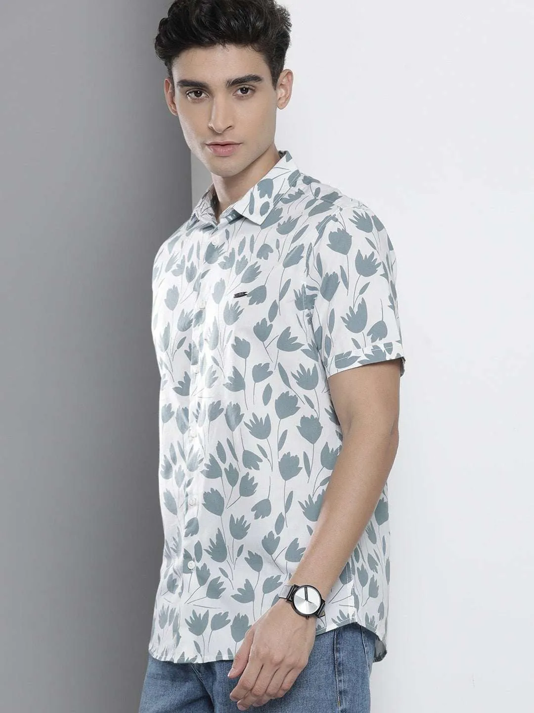 Men Abstract Printed Shirt