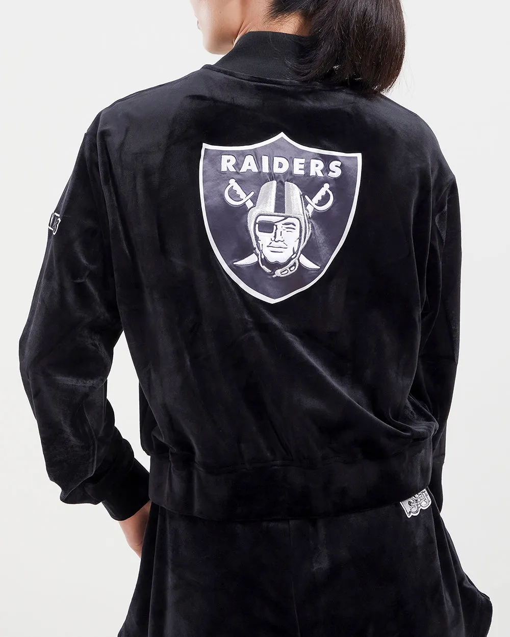 NFL LAS VEGAS RAIDERS CLASSIC WOMEN'S VELOUR FZ TRACK JACKET (BLACK)