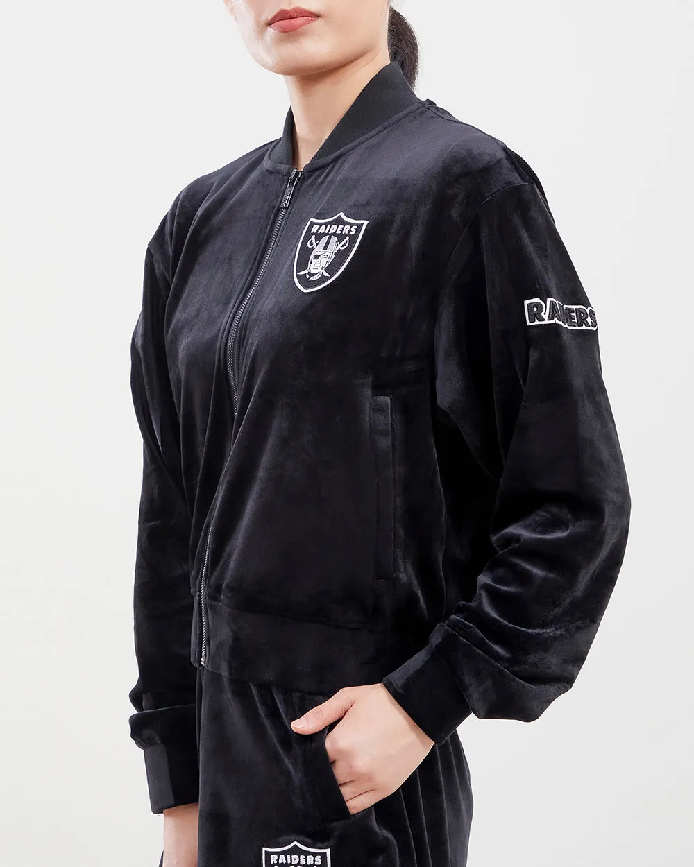 NFL LAS VEGAS RAIDERS CLASSIC WOMEN'S VELOUR FZ TRACK JACKET (BLACK)