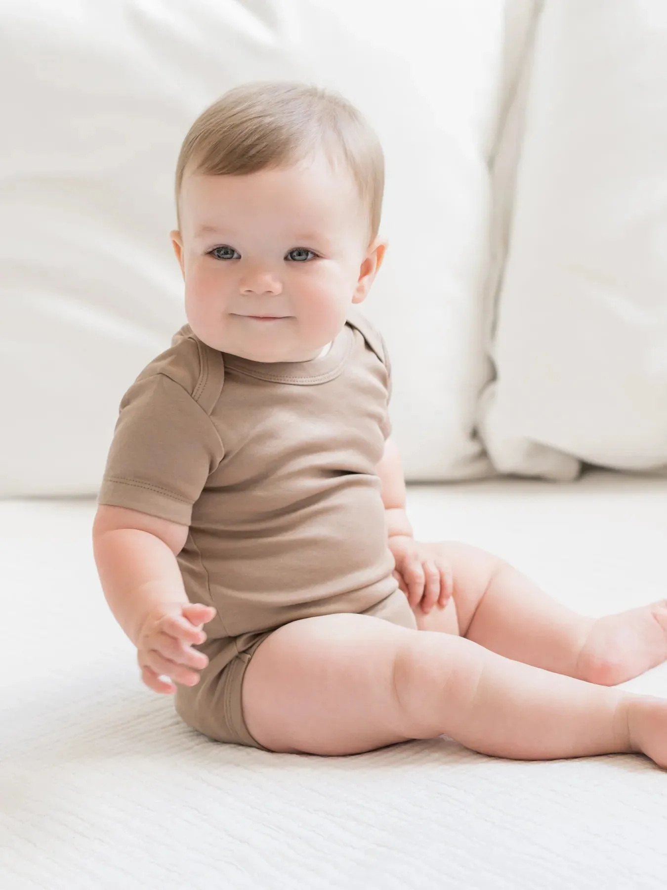 Organic Baby Short Sleeve Classic Bodysuit - Truffle