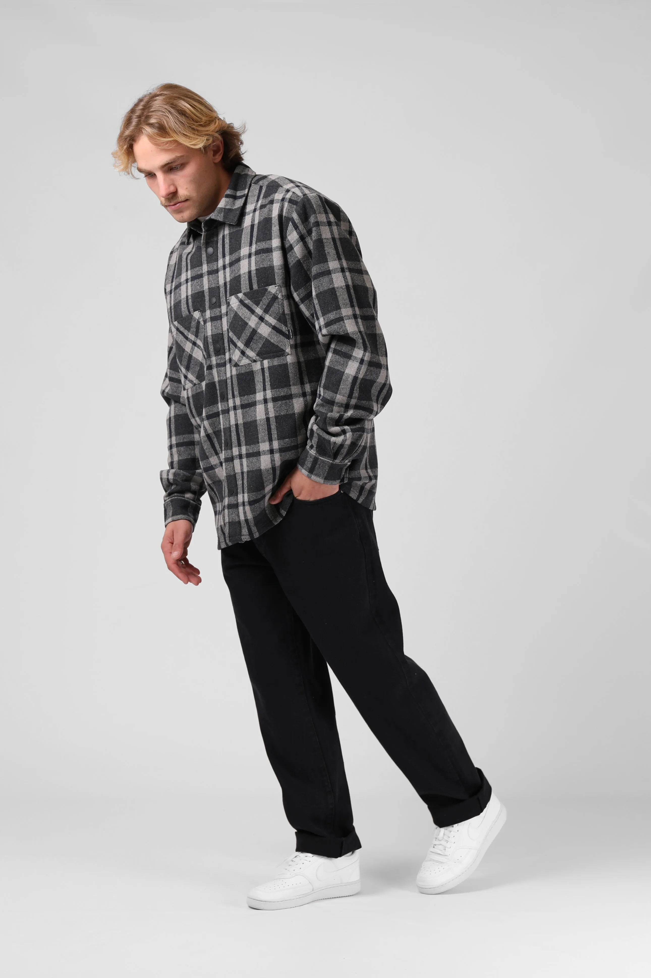 Plaid Shacket - Grey / Navy Plaid