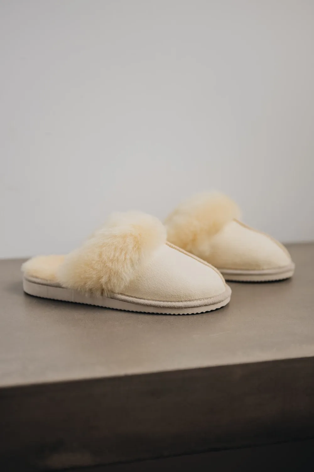 Women's Sheepskin Mule Slippers | GWEN